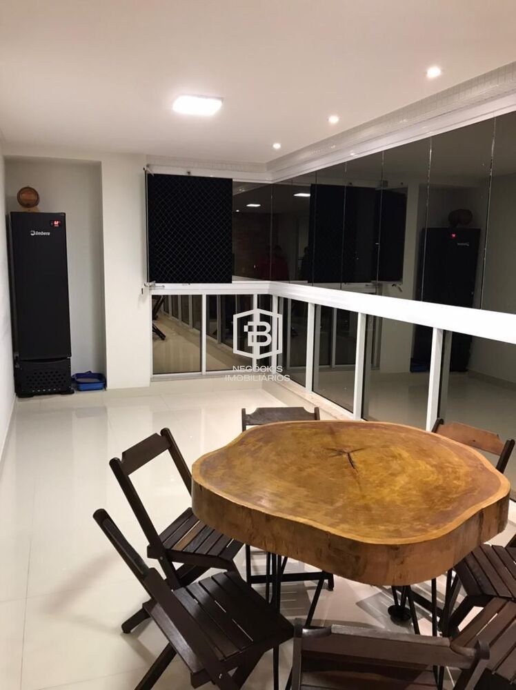 Apartamento, 3 quartos, 142 m² - Foto 1