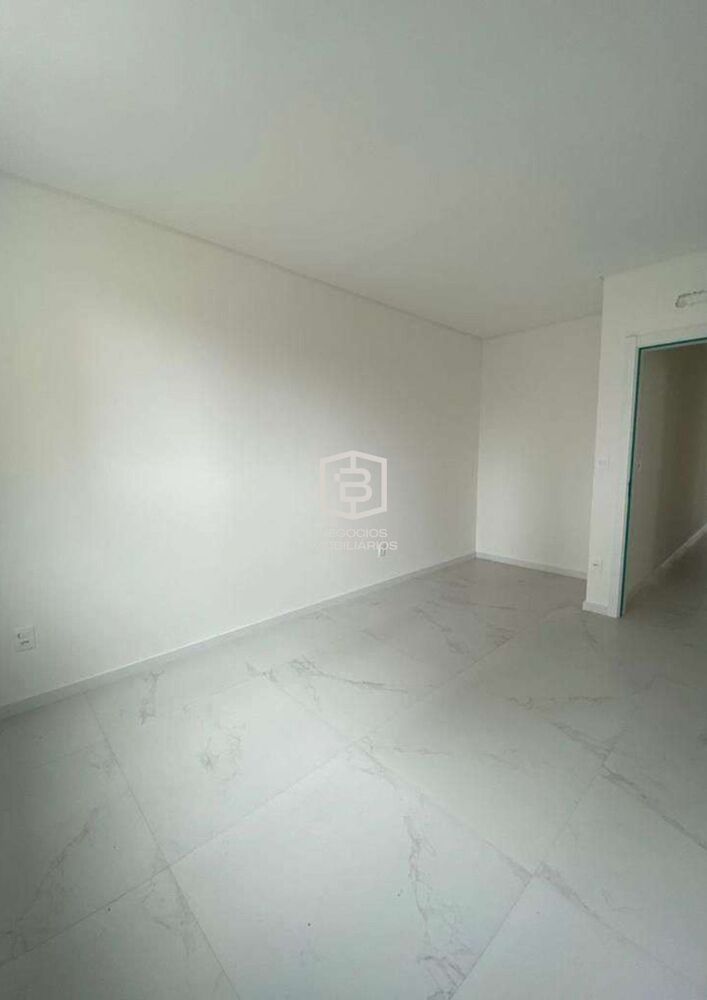 Apartamento, 3 quartos, 118 m² - Foto 2