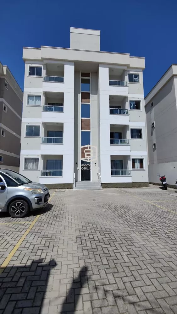 Apartamento à venda com 2 quartos, 50m² - Foto 2