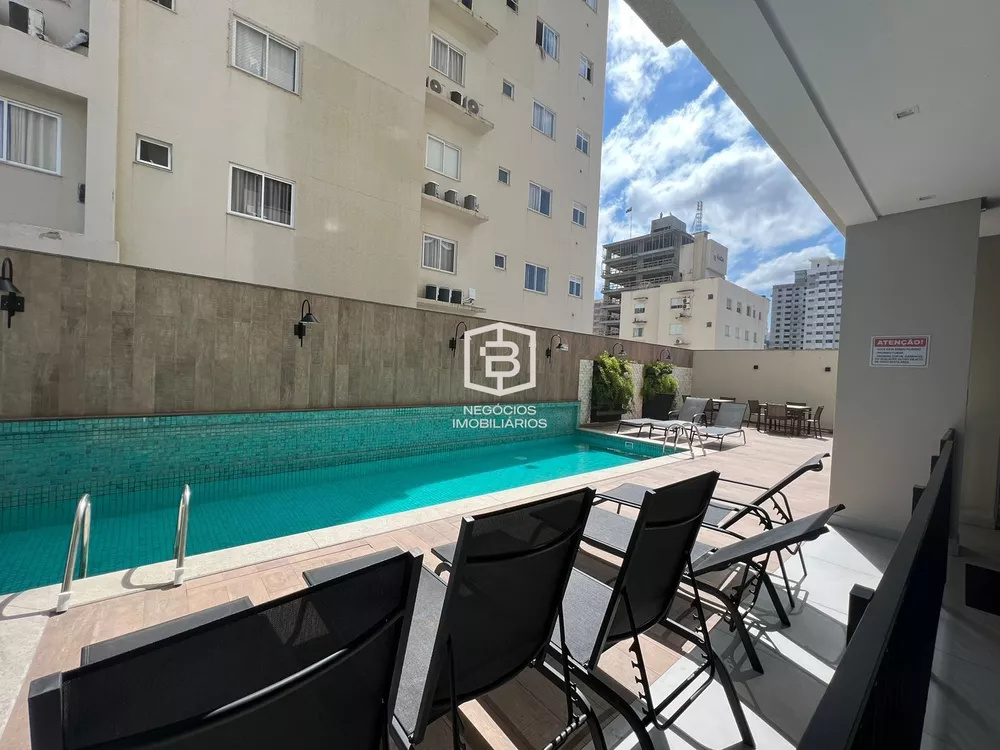 Apartamento à venda com 2 quartos, 69m² - Foto 3