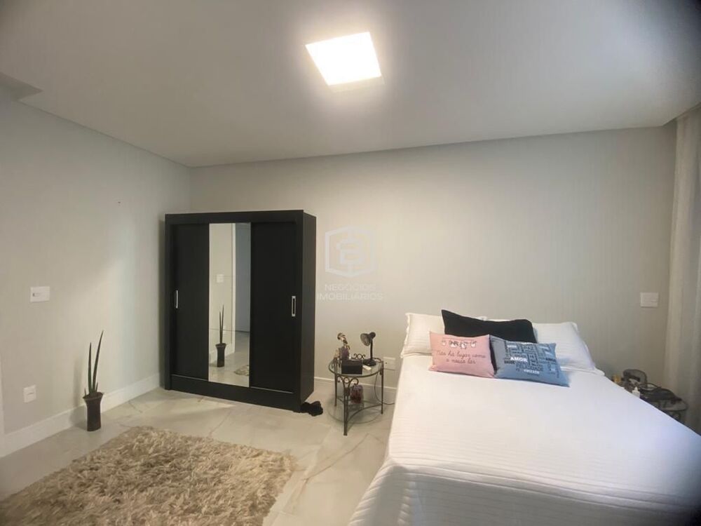 Apartamento, 3 quartos, 134 m² - Foto 4