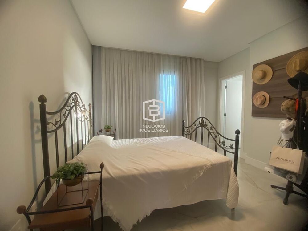 Apartamento, 3 quartos, 134 m² - Foto 6