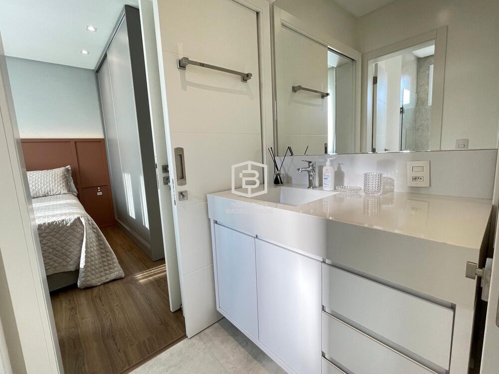 Apartamento, 3 quartos, 120 m² - Foto 1