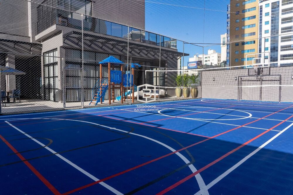 Apartamento à venda com 4 quartos, 198m² - Foto 3