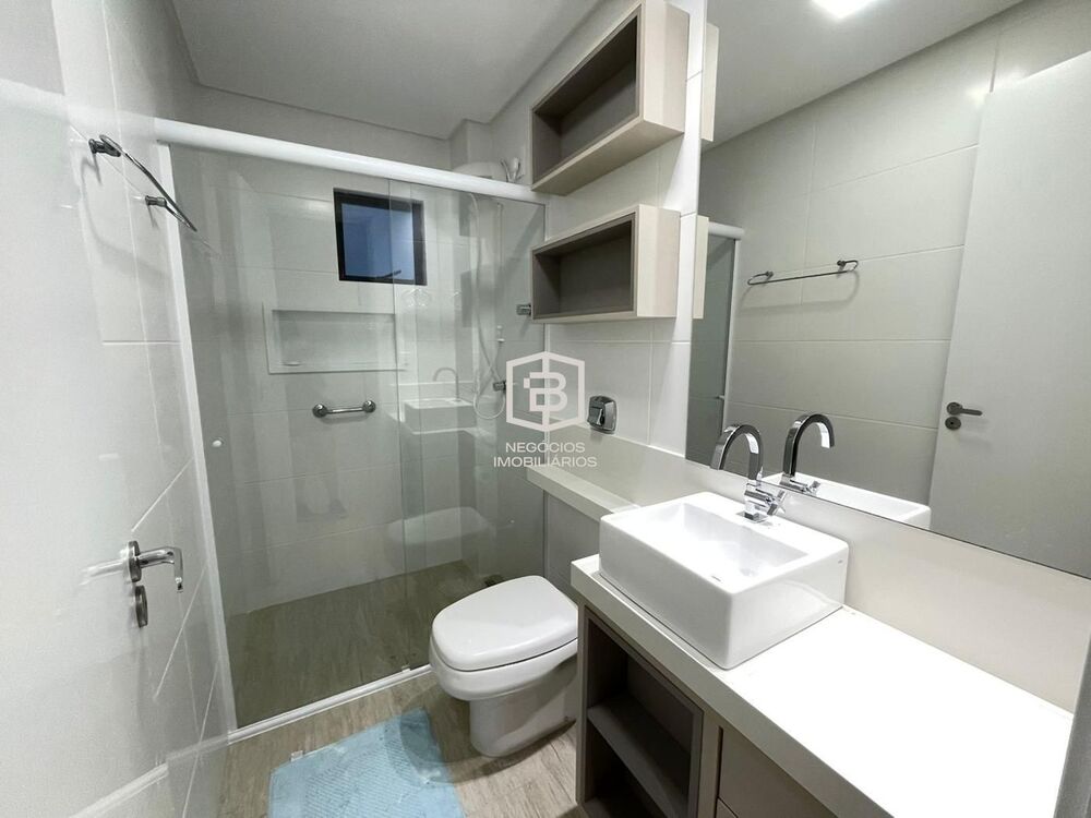 Apartamento, 3 quartos, 160 m² - Foto 1