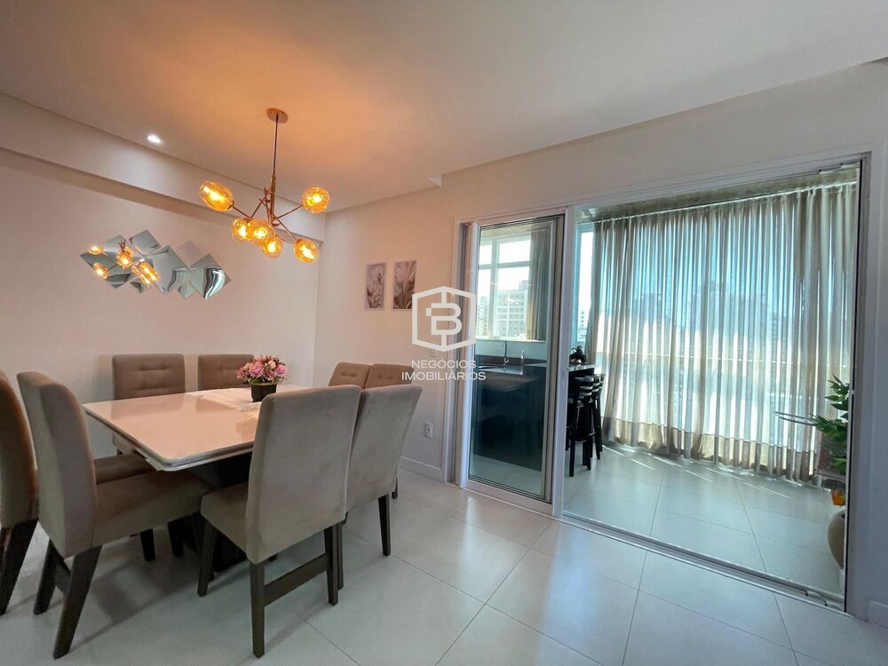 Apartamento, 3 quartos, 134 m² - Foto 1