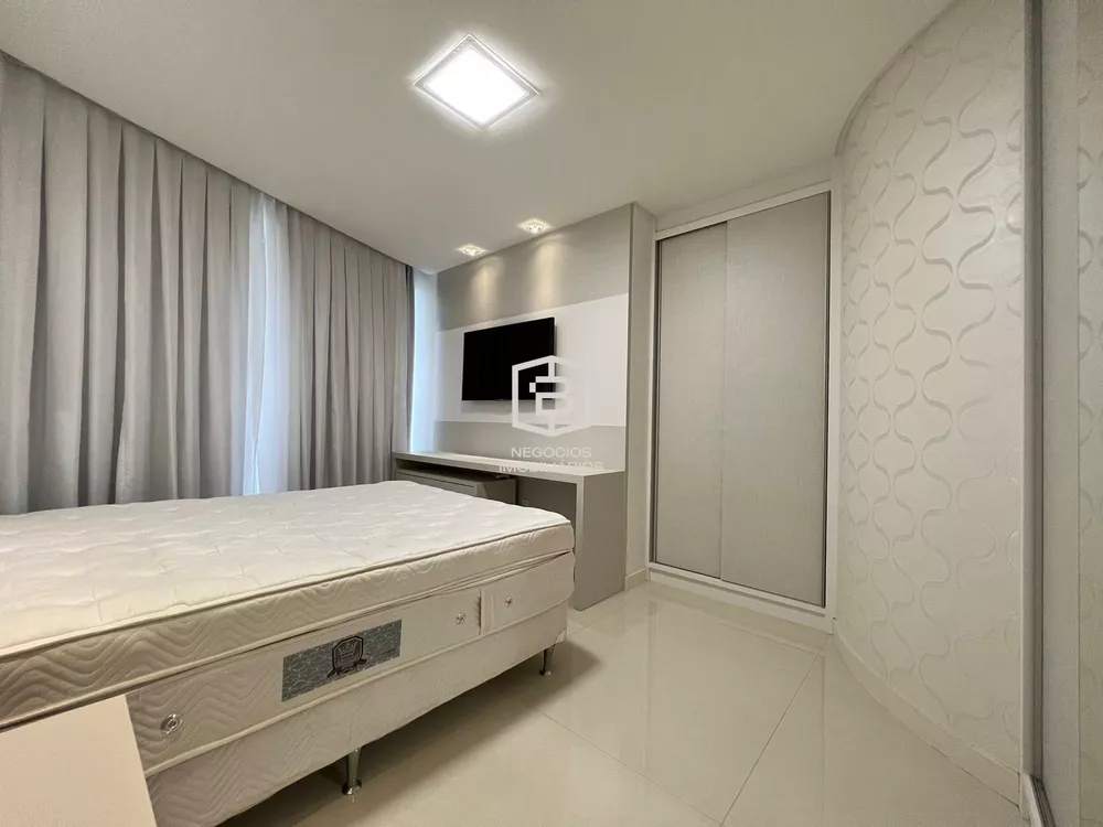 Apartamento à venda com 4 quartos, 200m² - Foto 16