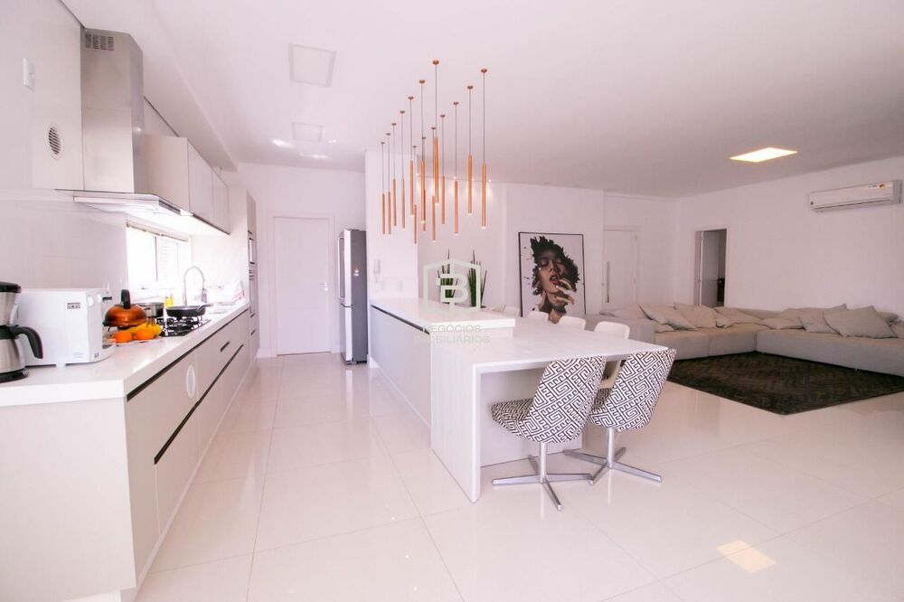 Apartamento, 4 quartos, 193 m² - Foto 3