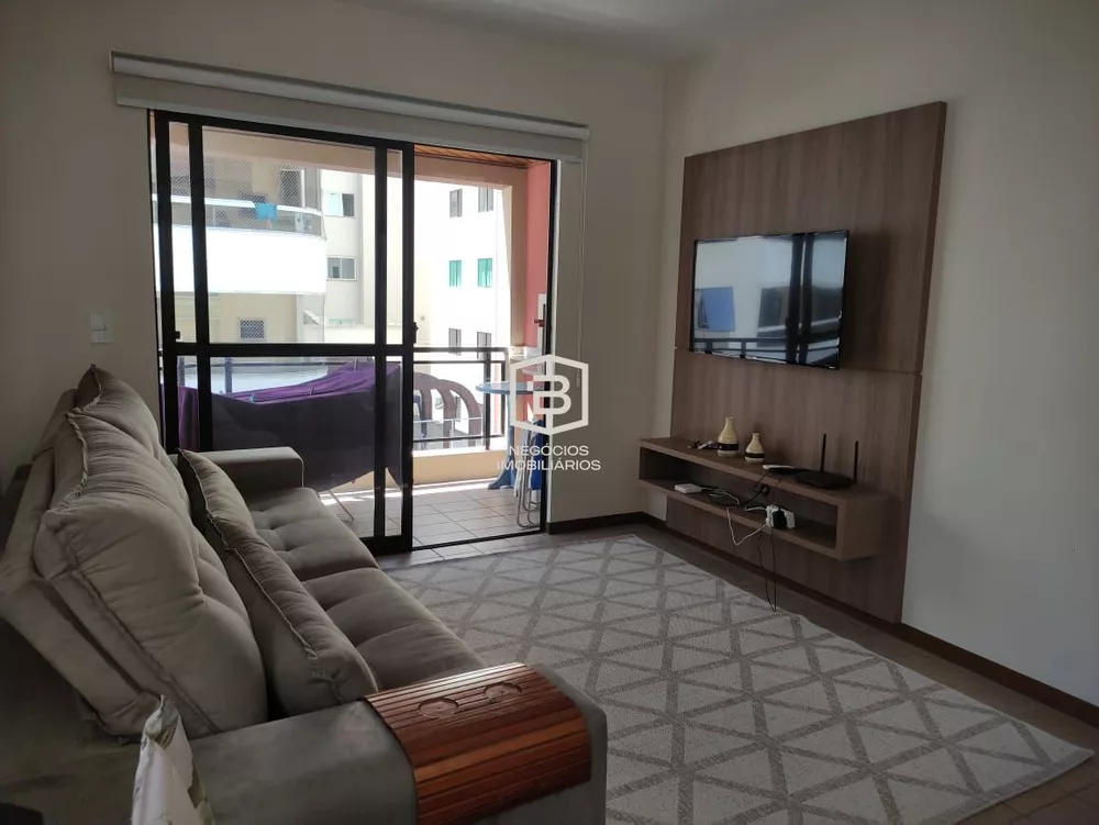 Apartamento à venda com 2 quartos, 95m² - Foto 1