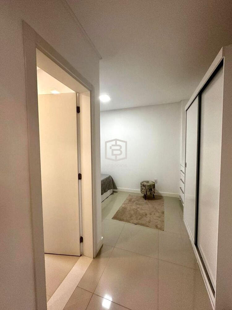 Apartamento, 3 quartos, 130 m² - Foto 4