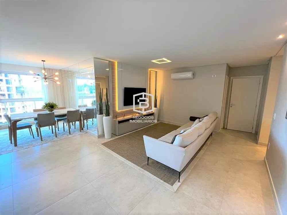 Apartamento à venda com 3 quartos, 117m² - Foto 3