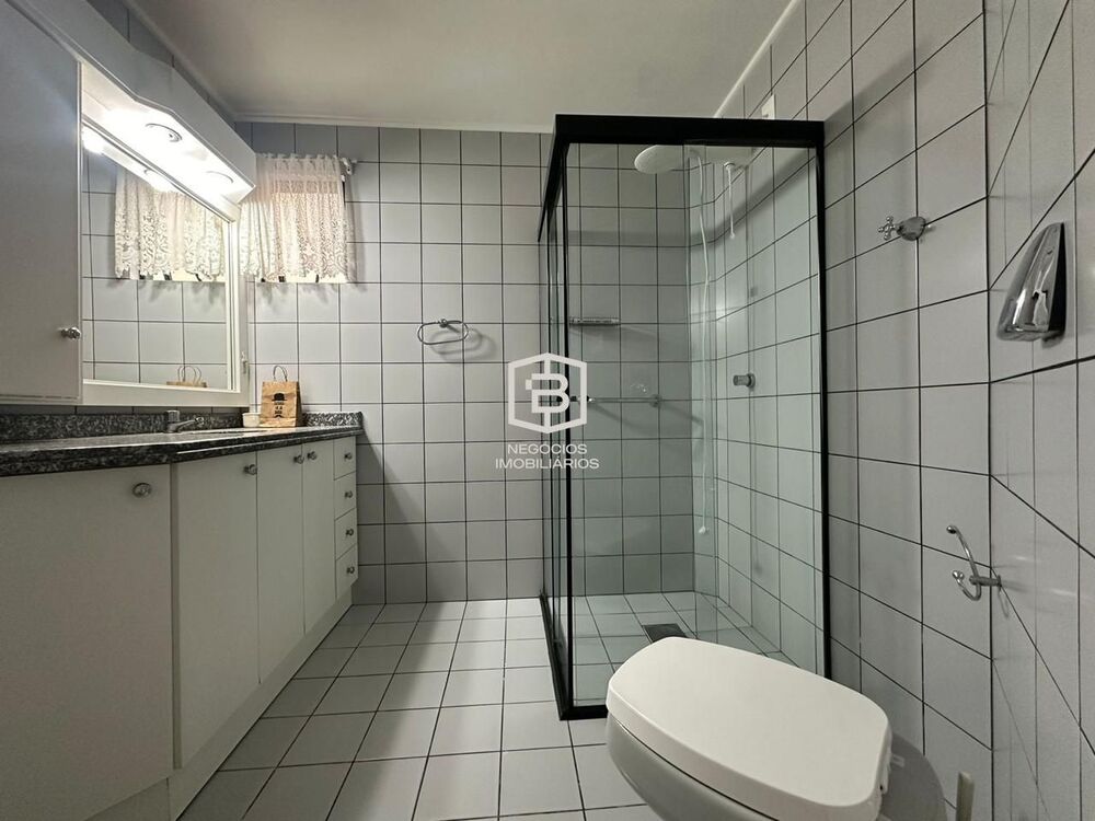 Apartamento, 3 quartos, 110 m² - Foto 2