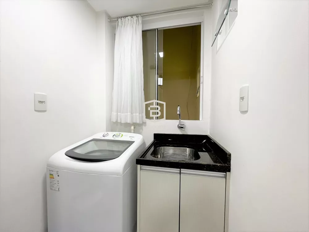 Apartamento à venda com 2 quartos, 105m² - Foto 4