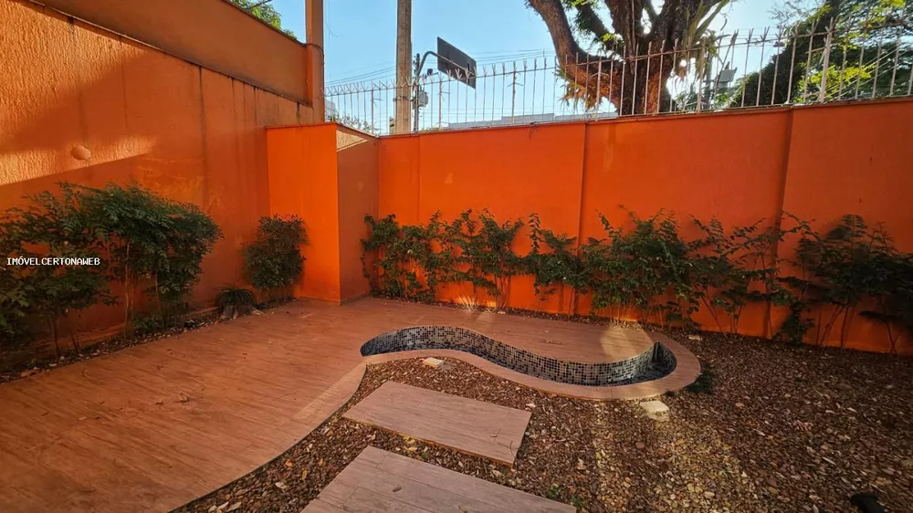 Casa, 5 quartos, 267 m² - Foto 1