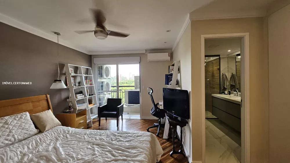 Apartamento, 3 quartos, 186 m² - Foto 1