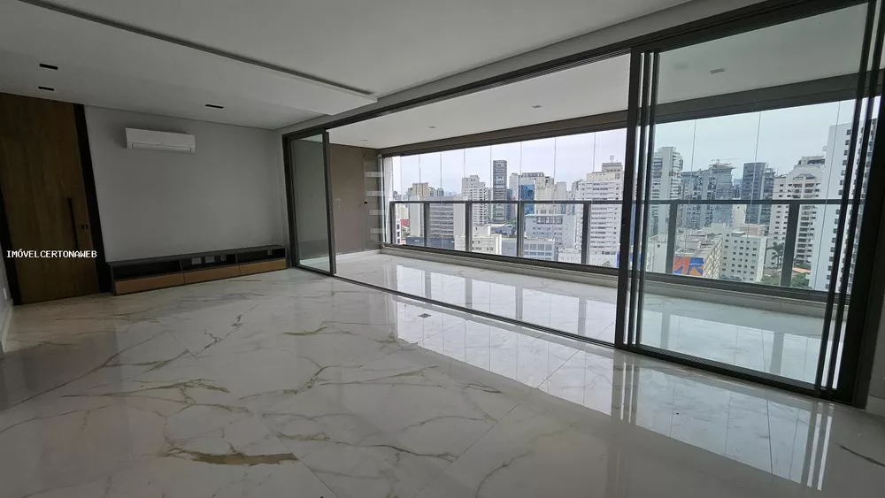 Apartamento à venda com 3 quartos, 154m² - Foto 1