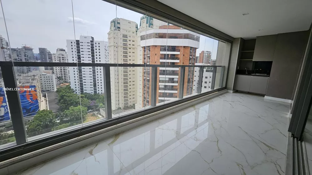 Apartamento à venda com 3 quartos, 154m² - Foto 4