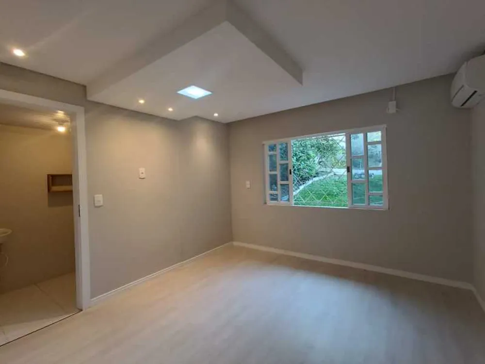 Casa, 3 quartos, 208 m² - Foto 4