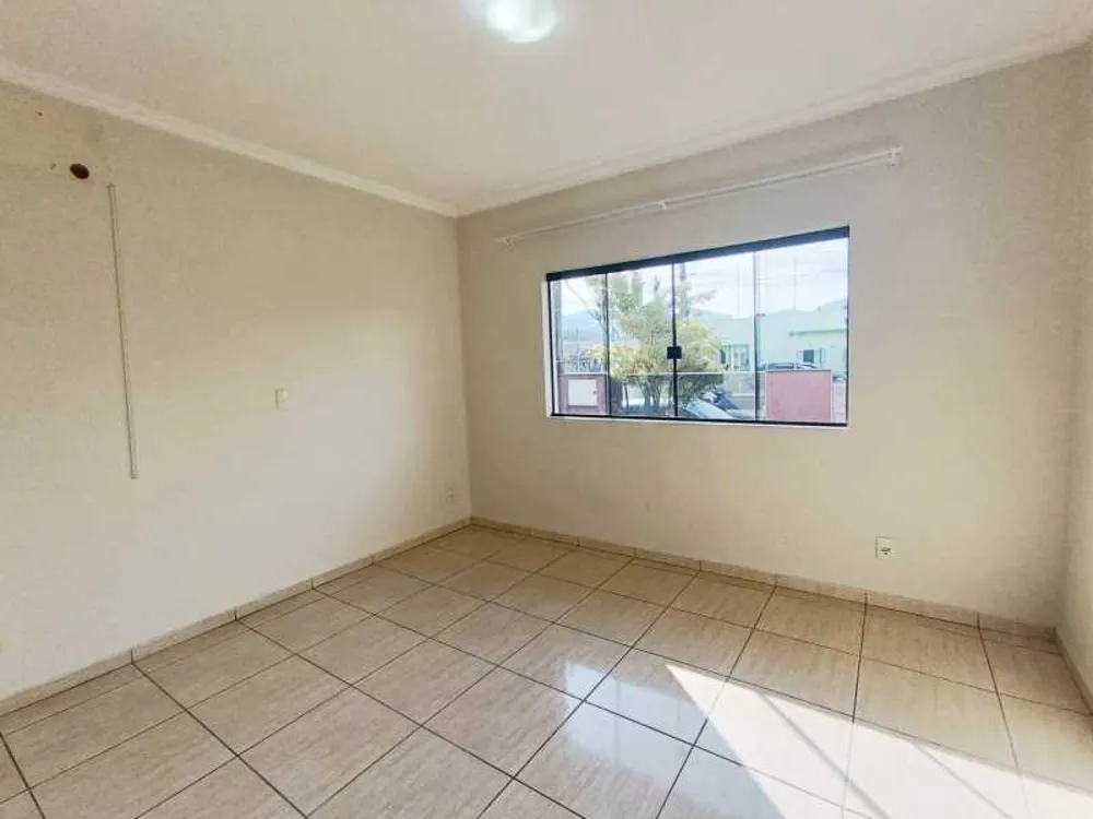 Casa, 3 quartos, 144 m² - Foto 11