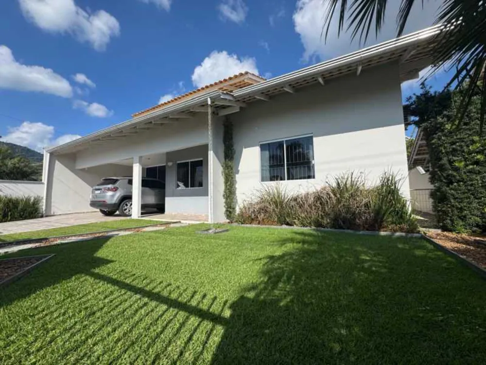 Casa, 3 quartos, 121 m² - Foto 1