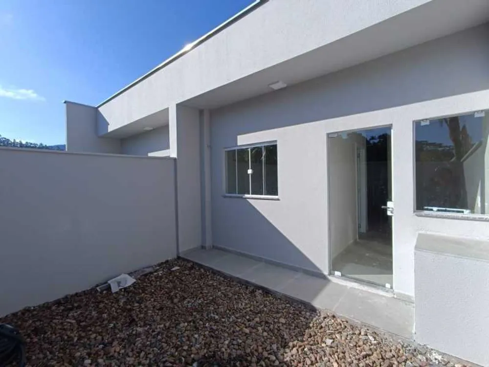 Casa, 2 quartos, 55 m² - Foto 1