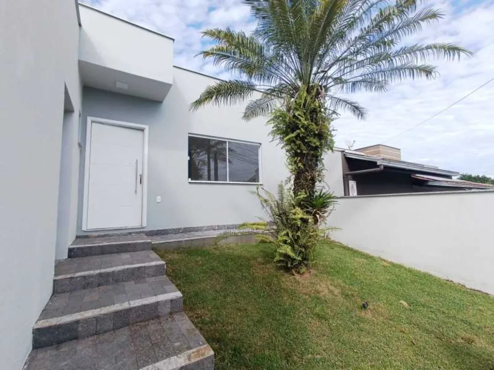 Casa, 3 quartos, 200 m² - Foto 1