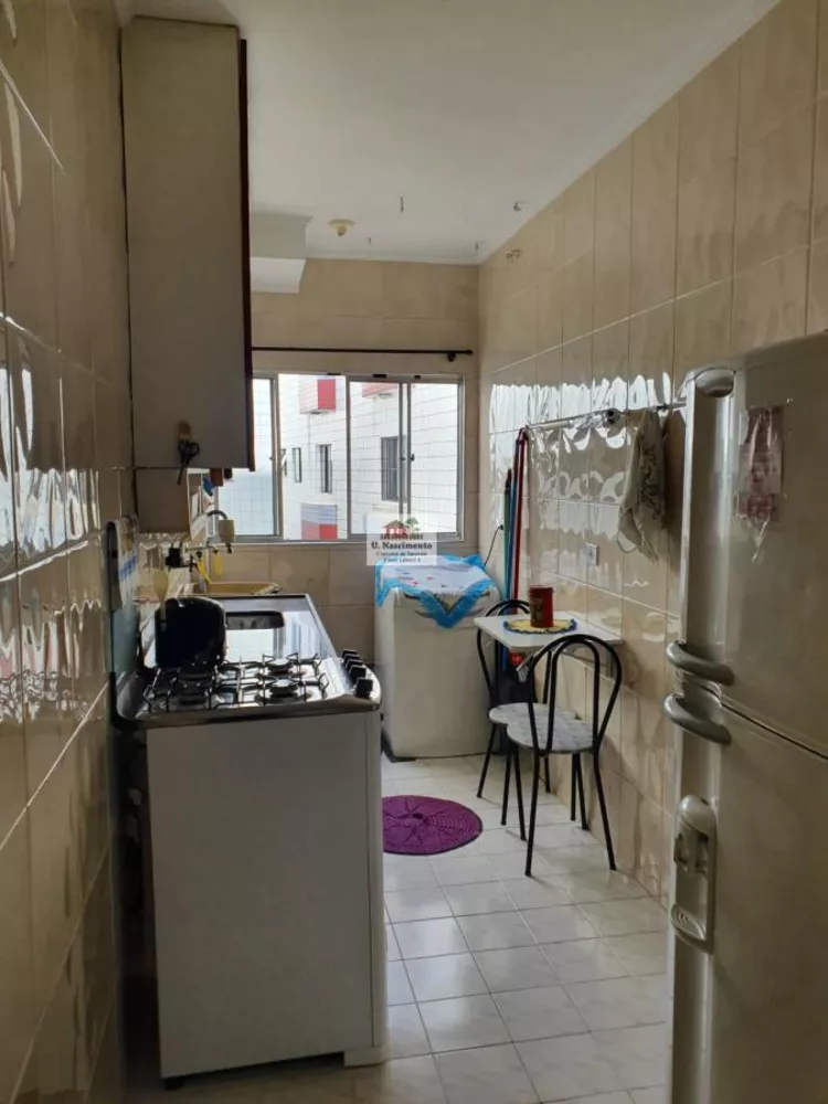 Apartamento à venda com 1 quarto, 38m² - Foto 1