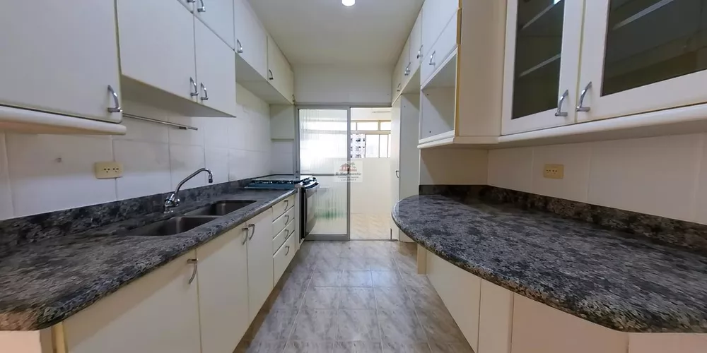 Apartamento à venda com 2 quartos, 110m² - Foto 2