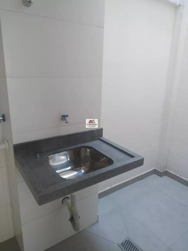 Apartamento à venda com 2 quartos, 60m² - Foto 5