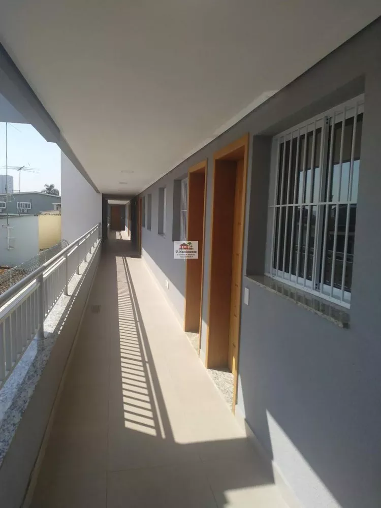 Apartamento à venda com 2 quartos, 60m² - Foto 1