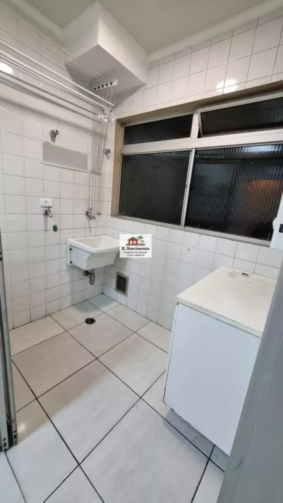 Apartamento à venda com 3 quartos, 70m² - Foto 3