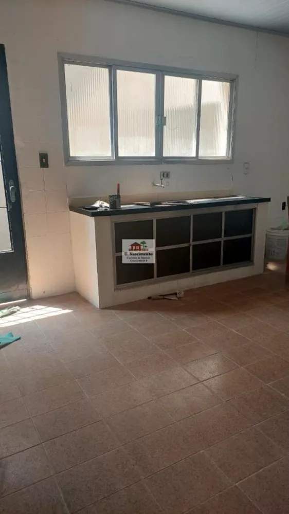 Sobrado para alugar com 2 quartos, 48m² - Foto 1