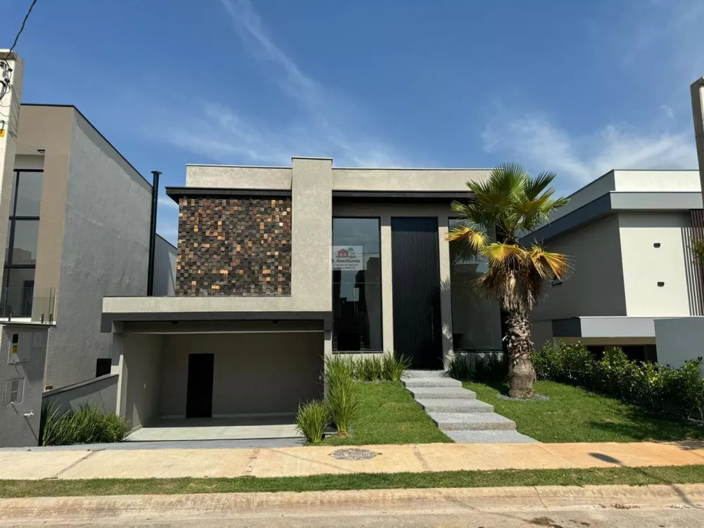 Casa de Condomínio à venda com 3 quartos, 307m² - Foto 1