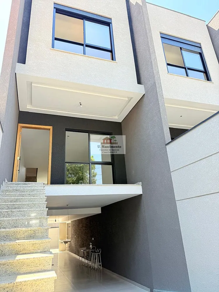 Sobrado, 3 quartos, 200 m² - Foto 1