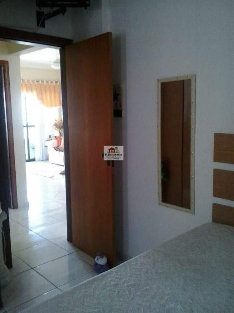 Apartamento à venda com 2 quartos, 78m² - Foto 13