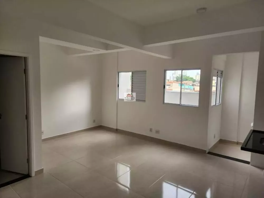 Apartamento à venda com 1 quarto, 29m² - Foto 2