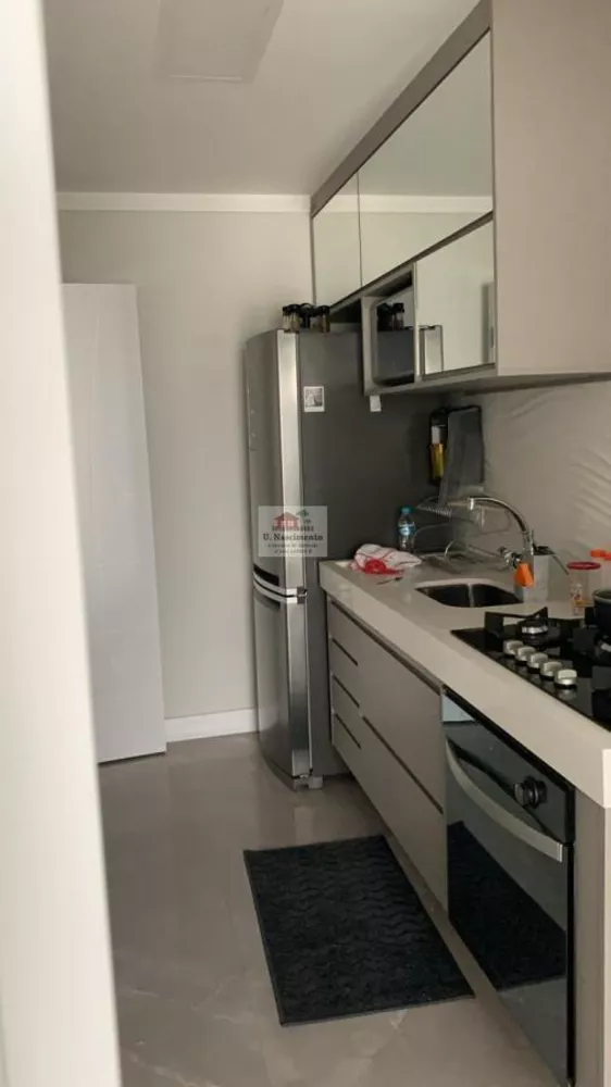 Apartamento à venda com 2 quartos, 88m² - Foto 2