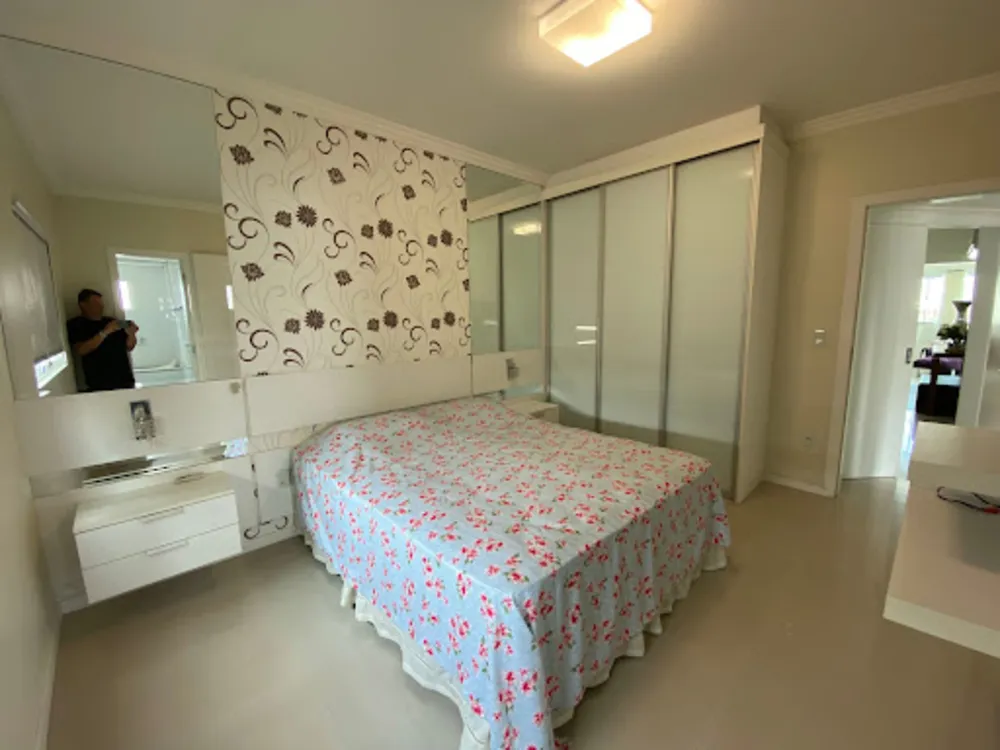 Apartamento, 3 quartos, 122 m² - Foto 1