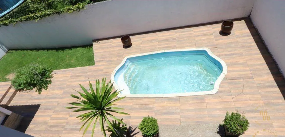 Casa, 3 quartos, 380 m² - Foto 4