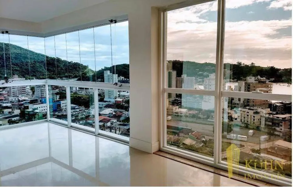 Apartamento, 3 quartos, 140 m² - Foto 3