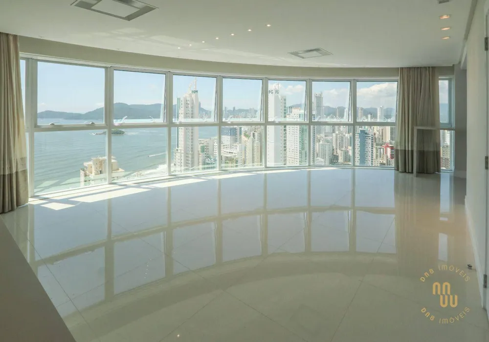 Apartamento, 4 quartos, 131 m² - Foto 2