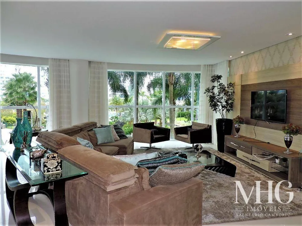 Apartamento, 4 quartos, 445 m² - Foto 1
