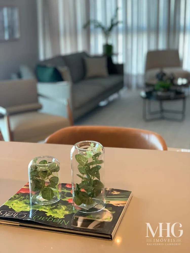 Apartamento, 3 quartos, 127 m² - Foto 2
