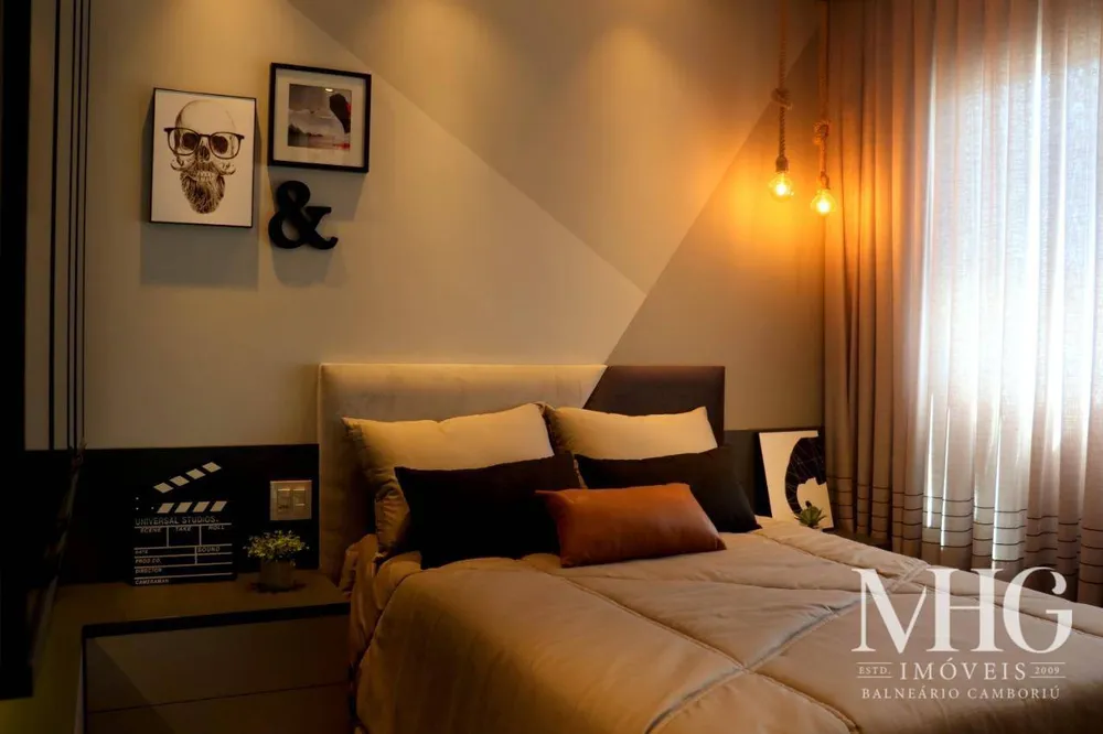 Apartamento, 3 quartos, 144 m² - Foto 2