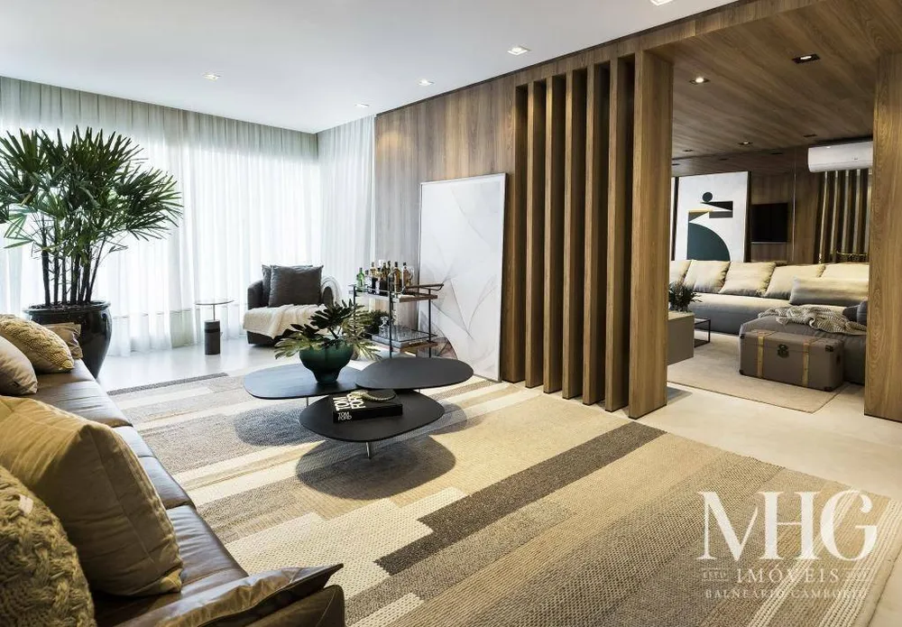 Apartamento, 4 quartos, 221 m² - Foto 1