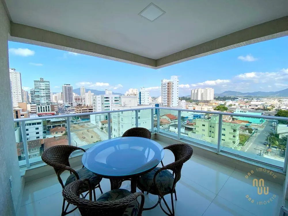 Apartamento, 3 quartos, 120 m² - Foto 1