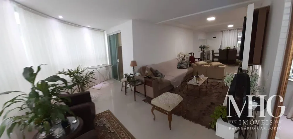 Apartamento, 3 quartos, 130 m² - Foto 1