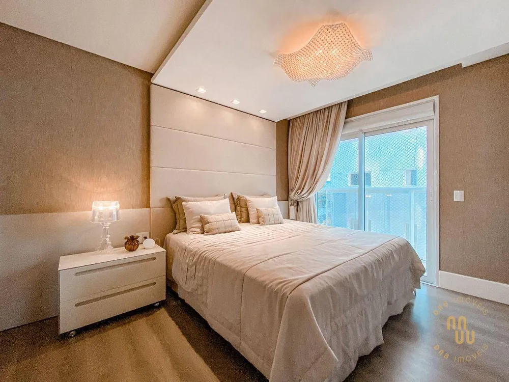 Apartamento, 4 quartos, 236 m² - Foto 4