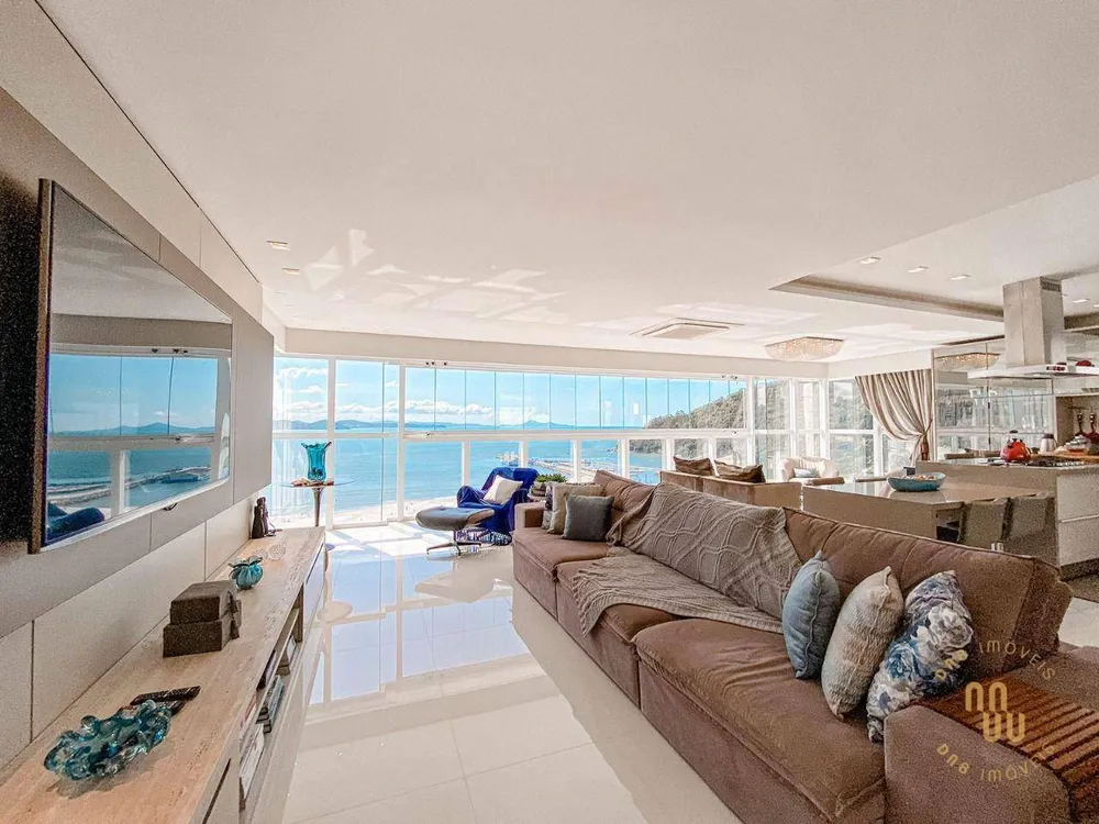 Apartamento, 4 quartos, 236 m² - Foto 1