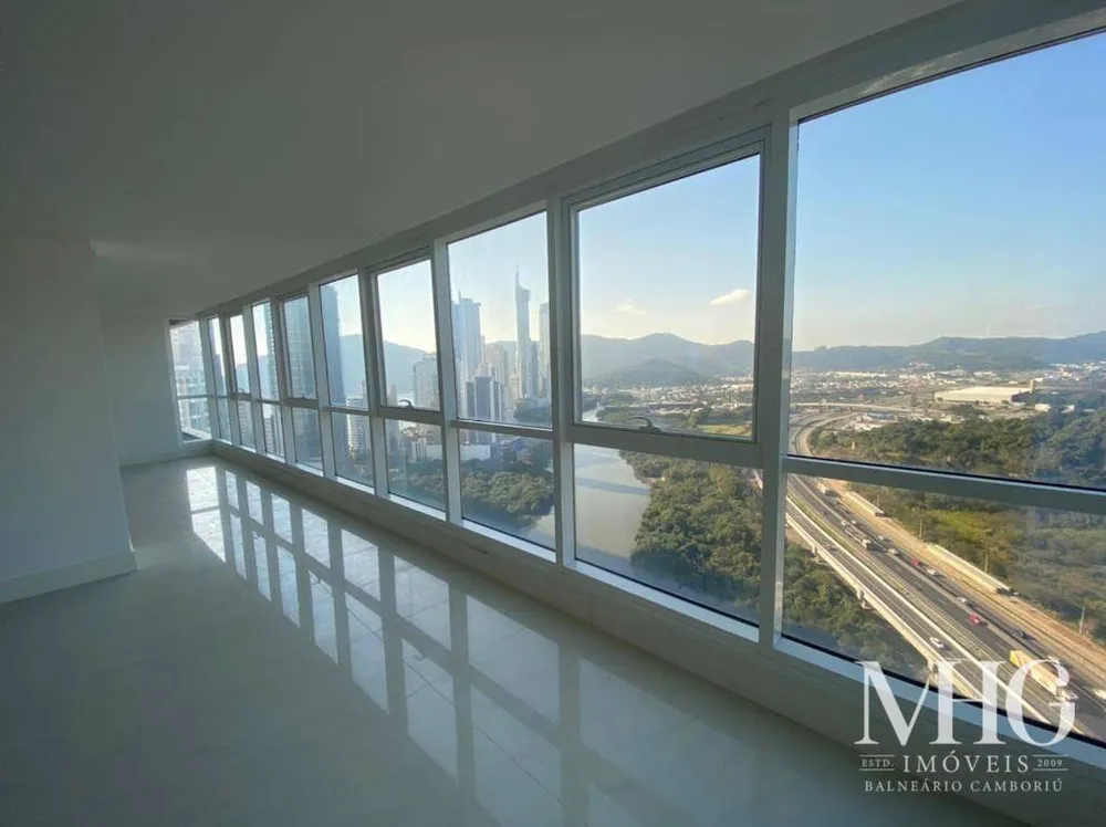 Apartamento, 4 quartos, 293 m² - Foto 1